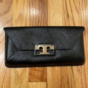 Tory Burch Gigi clutch; black leather